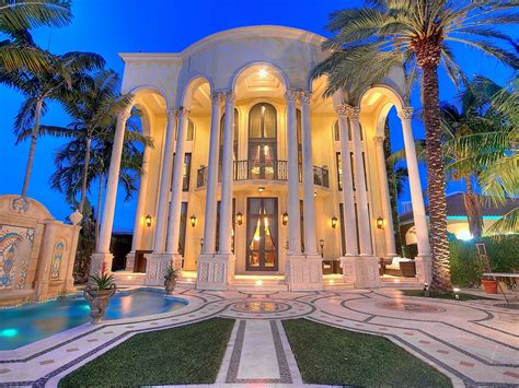 versace house italy